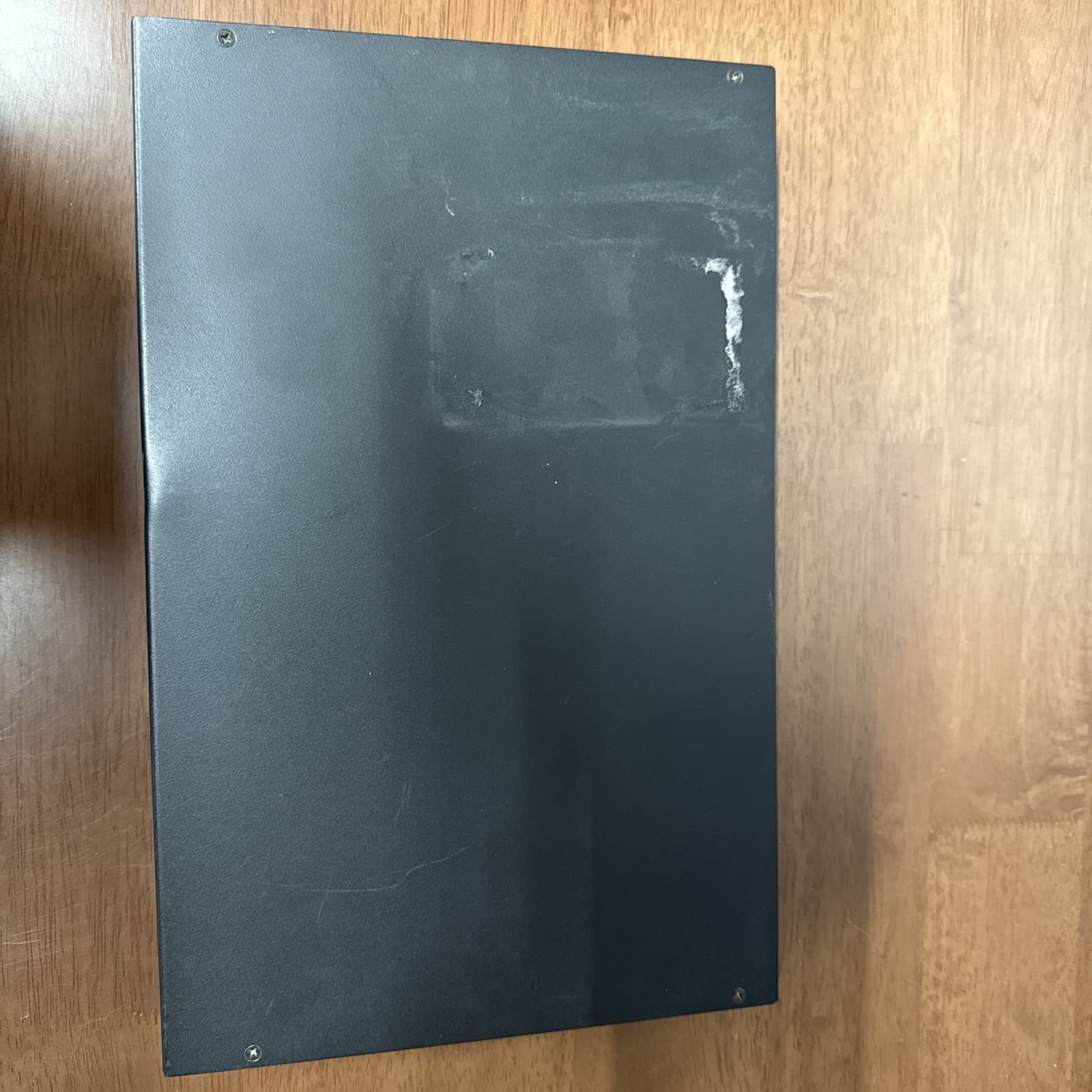 ARAKNIS NETWORKS AN-100-SW-F-16, 16 Port Switch With Rack Ears  Ethernet Switch - Image 3